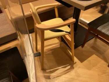 さぼてん・子供椅子2