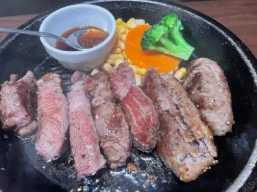 いきなりステーキ・ワイルドコンボ(150g-100g)