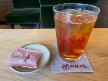 おかげ庵・和紅茶アイス