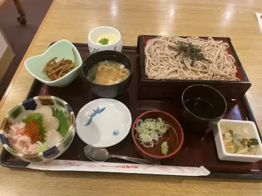 とんでん・選べるミニ丼・北海道そば