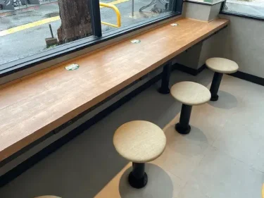 モスバーガー・店内風景5