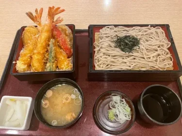 とんでん・大えび天重＆北海道そば