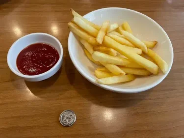 ガスト・ラッキーちょい盛りポテトフライ　【おもちゃ付き】