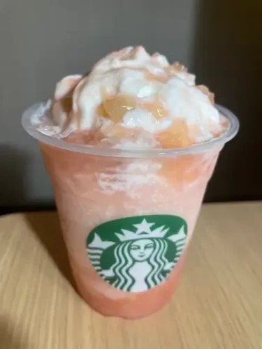 スターバックス・ヘブンリー ピーチ フラペチーノ®