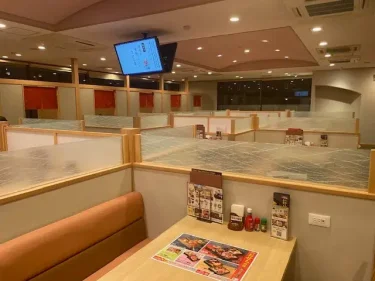 とんでん・施設風景2