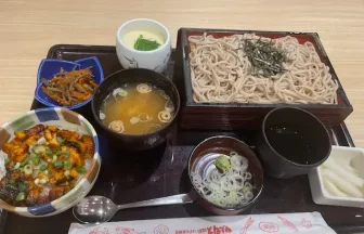 とんでん・選べるミニ丼(うな丼)・北海道そば