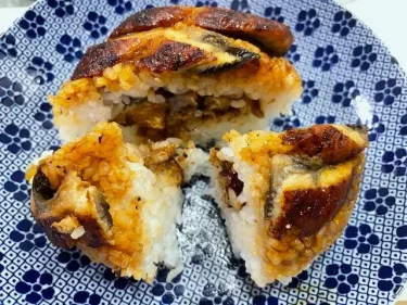 生鮮市場・角上うなぎおにぎり3