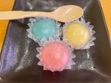 スシロー・カラフル葛だんご