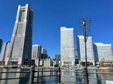 横浜エアーキャビン・汽車道1