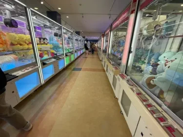 横浜コスモワールド・クレーンゲームコーナー