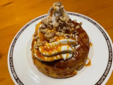 コメダ珈琲店・シロノワール(クルミっ子)1