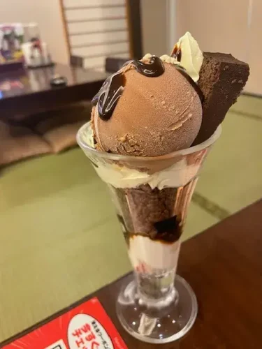 万葉の湯・チョコレートパフェ