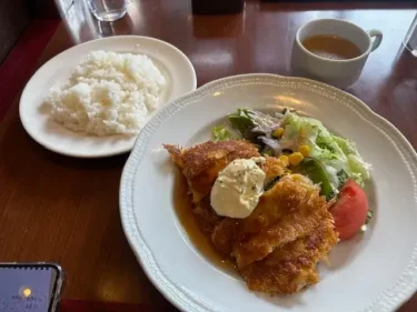 ロイヤルホスト・洋食ランチ(チキンカツ南蛮ソースランチ)