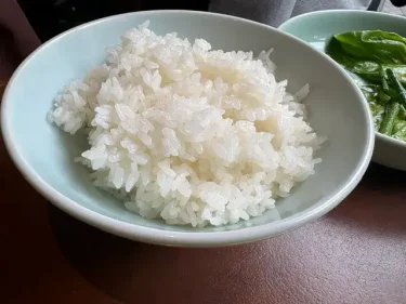壱語屋・ご飯