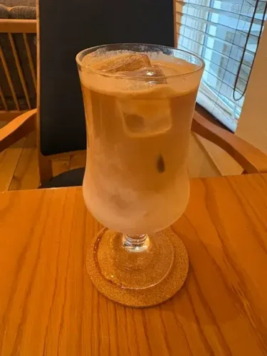 ビバレーコーヒー・アイスカフェラテ