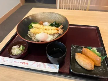 とんでん・ランチ(大海老天と温玉そば・いなり)